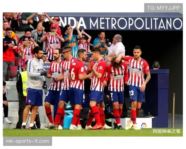 塞维利亚管理层动荡，影响俱乐部稳定，赛季中期形势变化