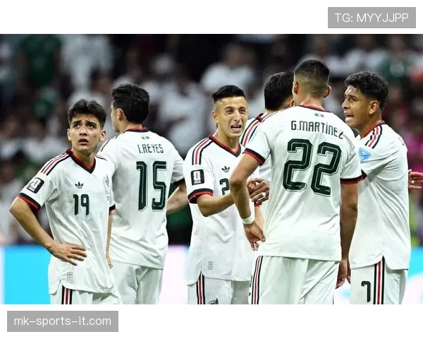 墨西哥3-0捷克：世界杯A组末轮比赛回顾